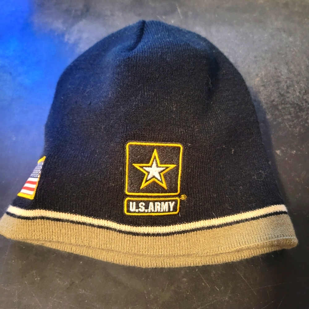 U.S. Army Black and Tan Beanie